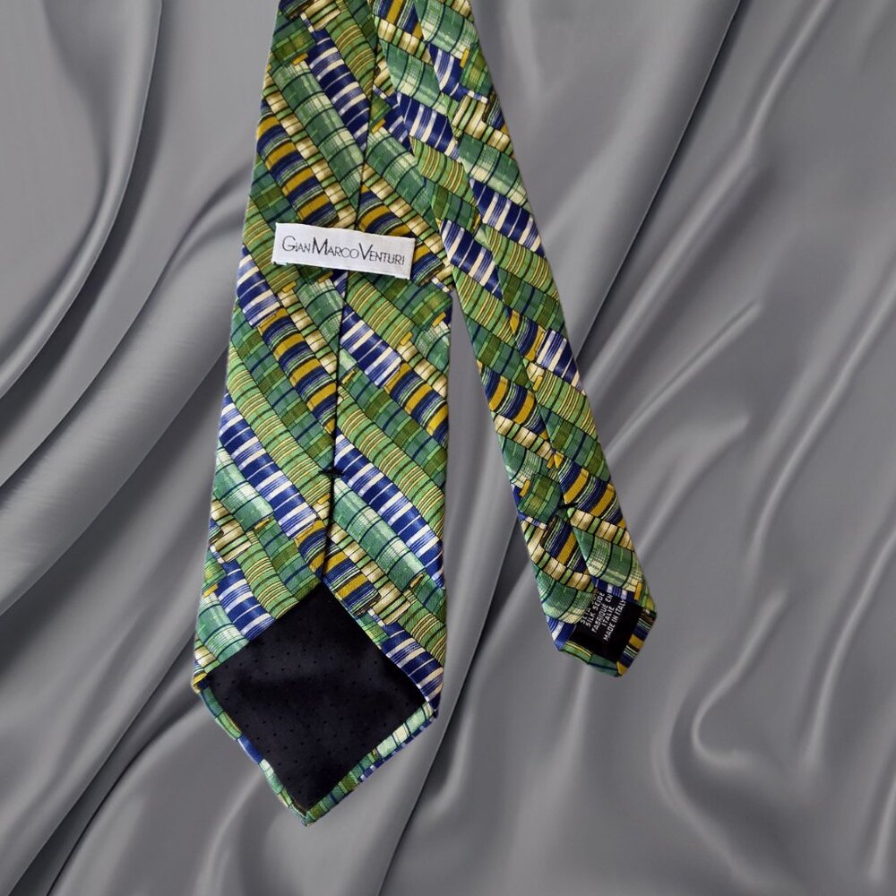 Vintage 80s/90s Gian Marco Venturi Silk Tie – Made in Italy